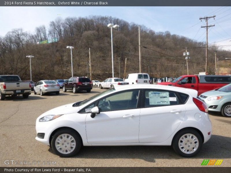 Oxford White / Charcoal Black 2014 Ford Fiesta S Hatchback