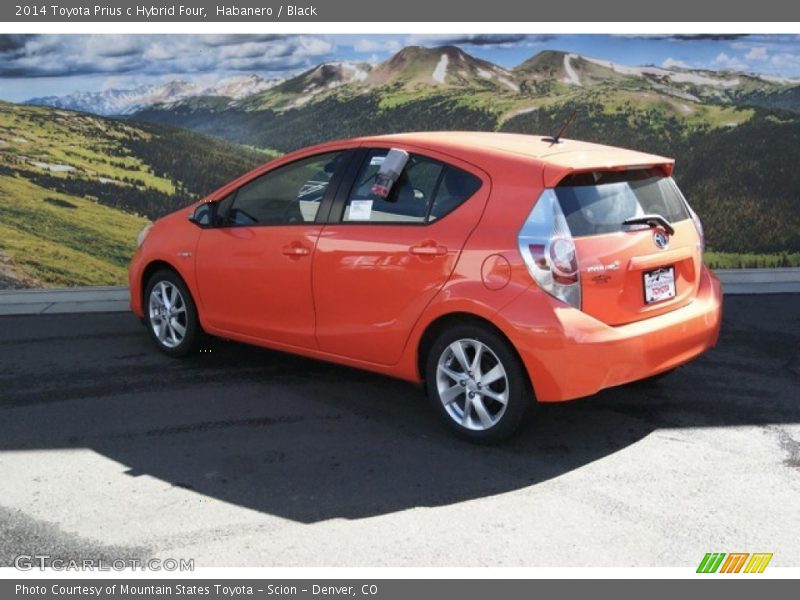 Habanero / Black 2014 Toyota Prius c Hybrid Four