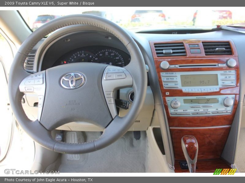 Super White / Bisque 2009 Toyota Camry XLE V6