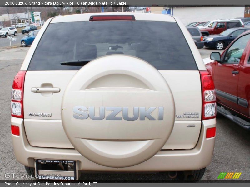 Clear Beige Metallic / Beige 2006 Suzuki Grand Vitara Luxury 4x4