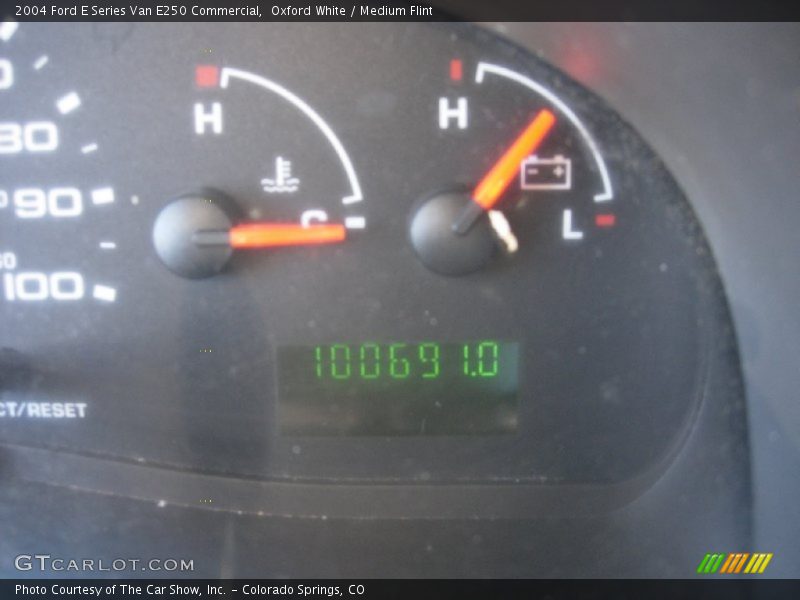 Oxford White / Medium Flint 2004 Ford E Series Van E250 Commercial