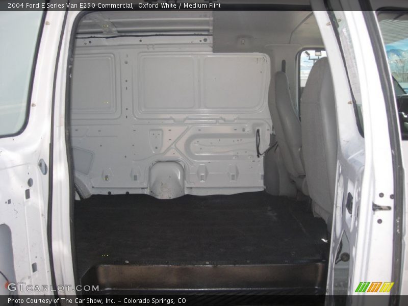 Oxford White / Medium Flint 2004 Ford E Series Van E250 Commercial