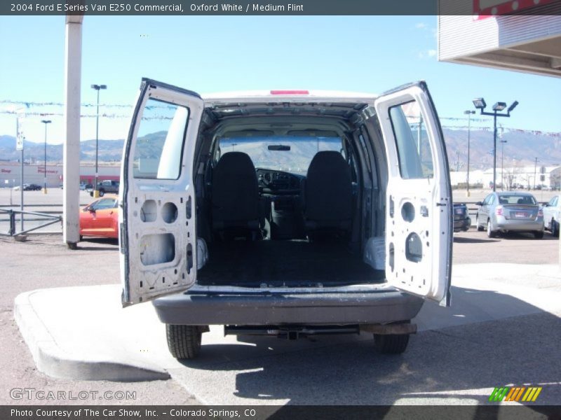 Oxford White / Medium Flint 2004 Ford E Series Van E250 Commercial