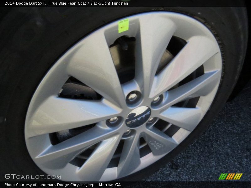 True Blue Pearl Coat / Black/Light Tungsten 2014 Dodge Dart SXT