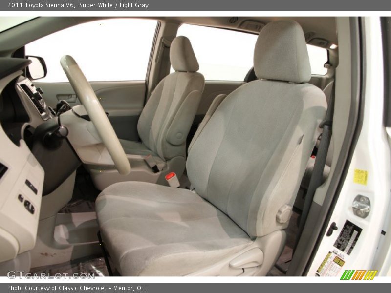 Super White / Light Gray 2011 Toyota Sienna V6