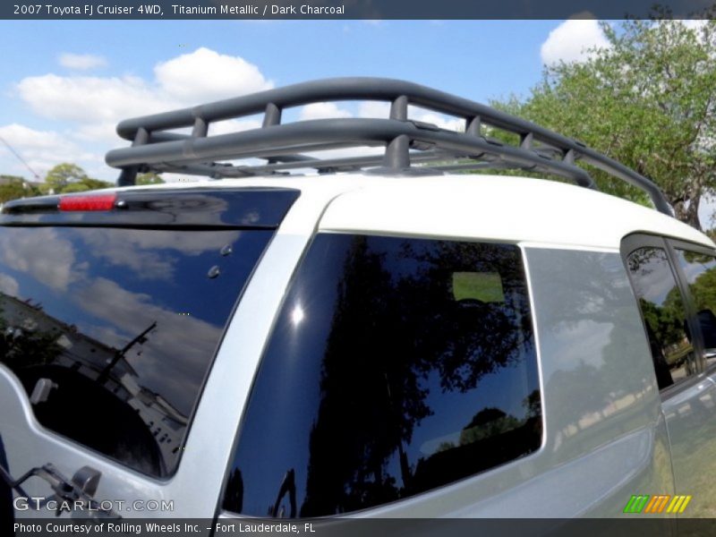 Titanium Metallic / Dark Charcoal 2007 Toyota FJ Cruiser 4WD