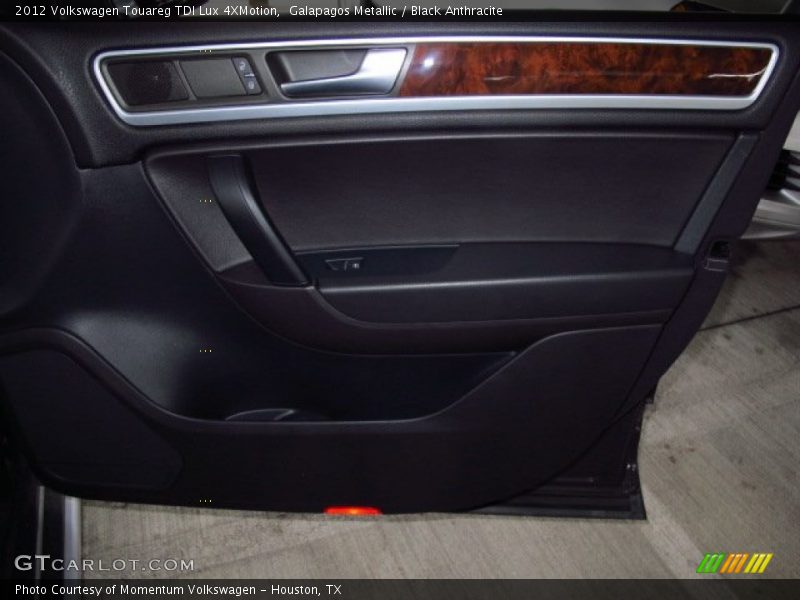Galapagos Metallic / Black Anthracite 2012 Volkswagen Touareg TDI Lux 4XMotion
