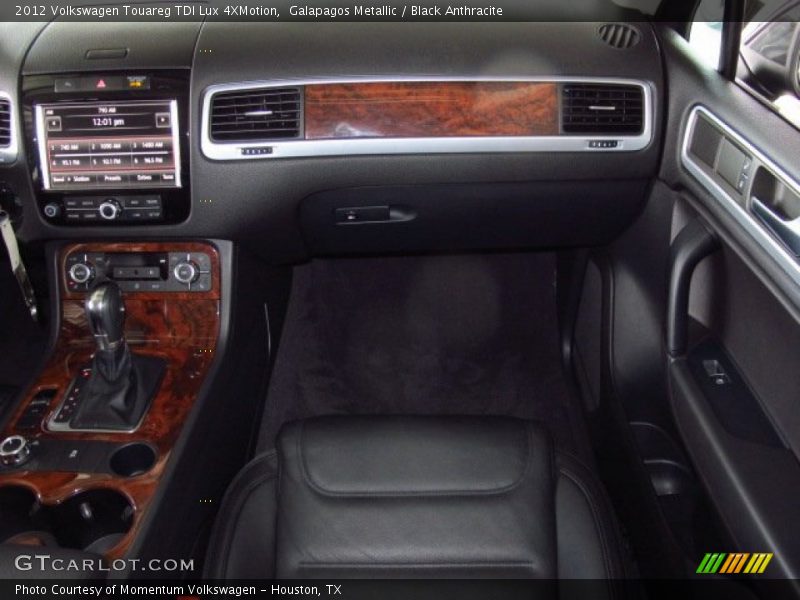 Galapagos Metallic / Black Anthracite 2012 Volkswagen Touareg TDI Lux 4XMotion