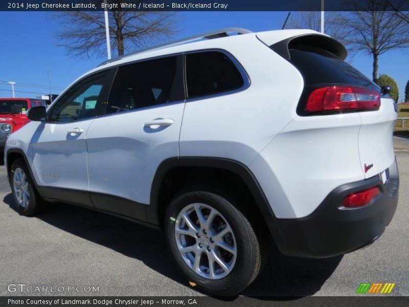 Bright White / Iceland - Black/Iceland Gray 2014 Jeep Cherokee Latitude