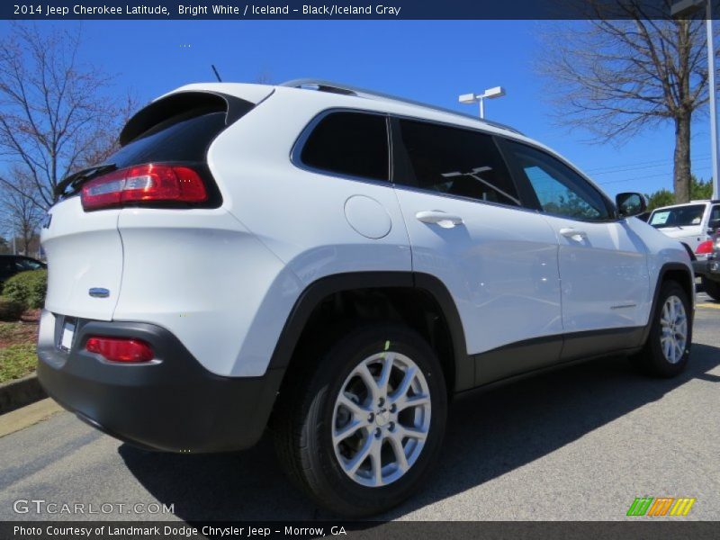 Bright White / Iceland - Black/Iceland Gray 2014 Jeep Cherokee Latitude
