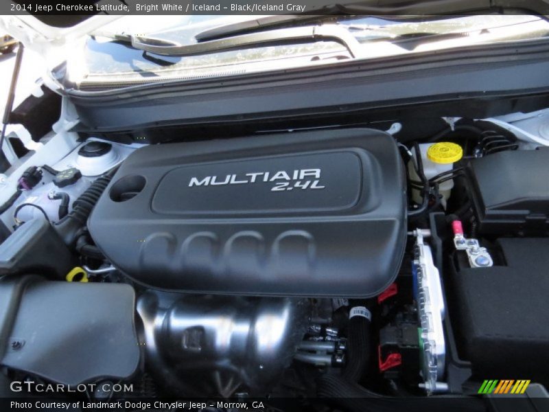 Bright White / Iceland - Black/Iceland Gray 2014 Jeep Cherokee Latitude