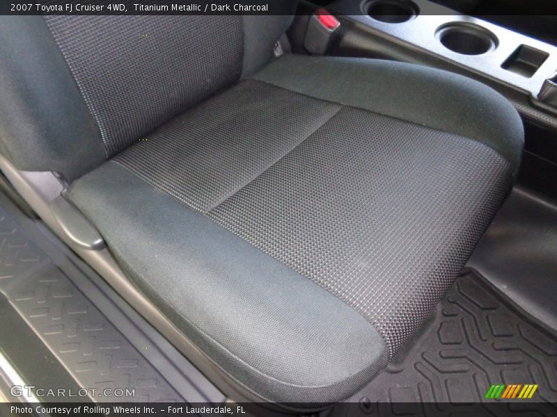Titanium Metallic / Dark Charcoal 2007 Toyota FJ Cruiser 4WD