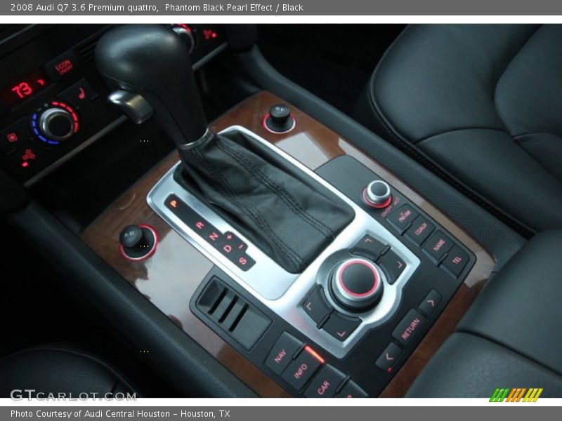 Phantom Black Pearl Effect / Black 2008 Audi Q7 3.6 Premium quattro