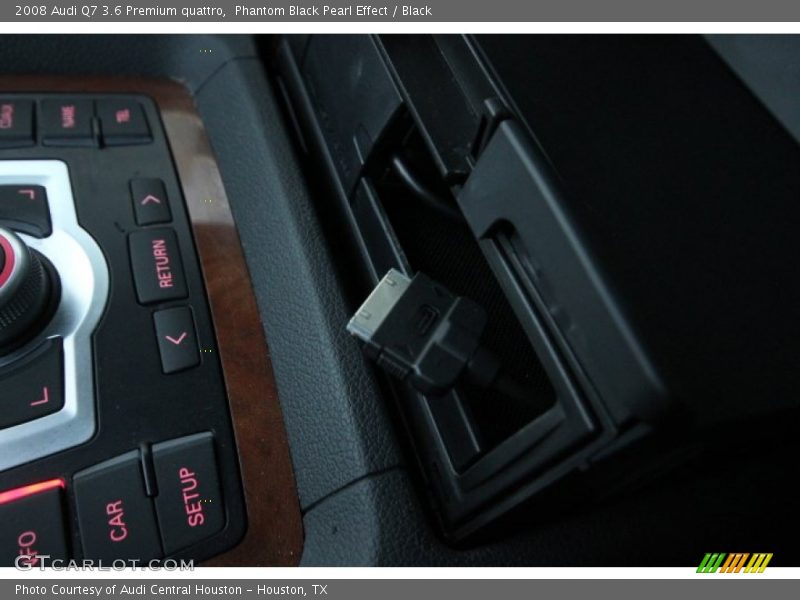 Phantom Black Pearl Effect / Black 2008 Audi Q7 3.6 Premium quattro
