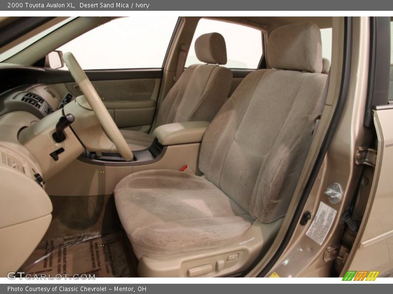 Desert Sand Mica / Ivory 2000 Toyota Avalon XL