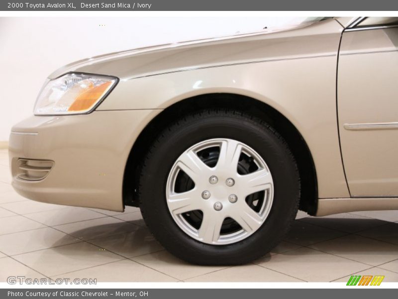 Desert Sand Mica / Ivory 2000 Toyota Avalon XL
