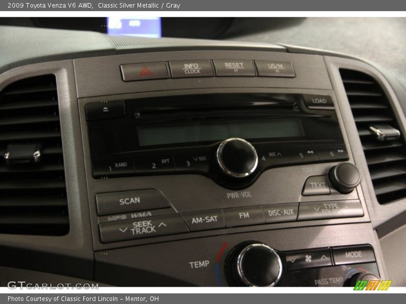 Classic Silver Metallic / Gray 2009 Toyota Venza V6 AWD
