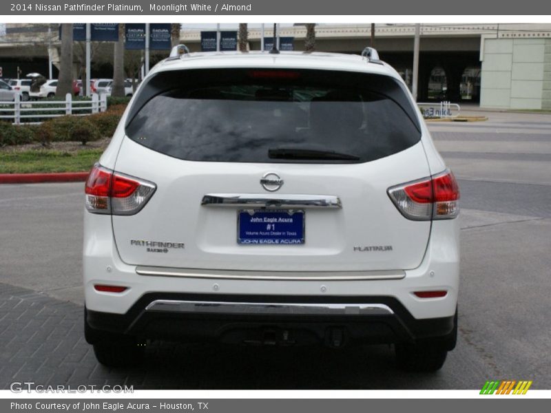 Moonlight White / Almond 2014 Nissan Pathfinder Platinum