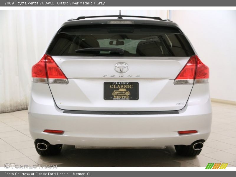 Classic Silver Metallic / Gray 2009 Toyota Venza V6 AWD