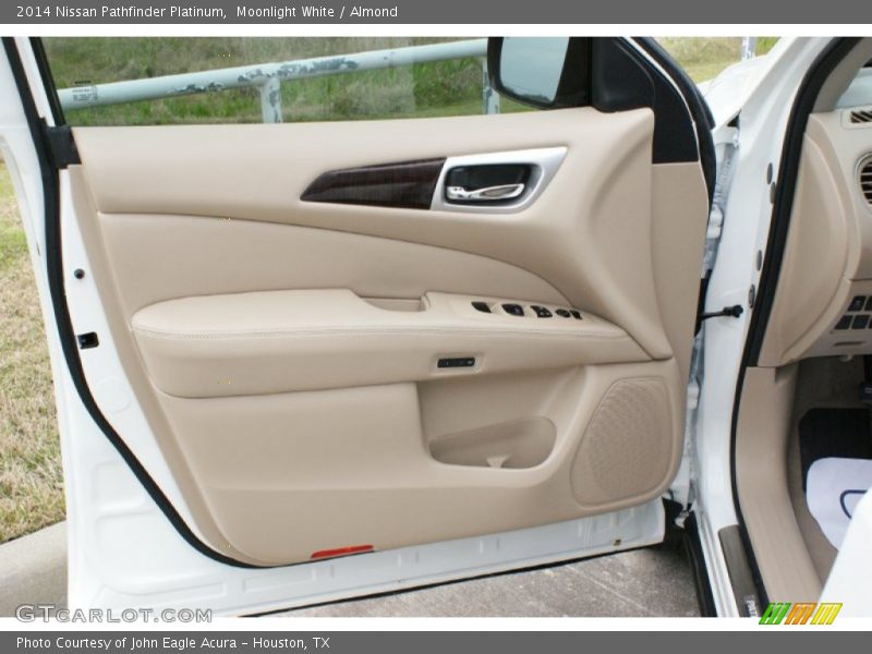 Moonlight White / Almond 2014 Nissan Pathfinder Platinum