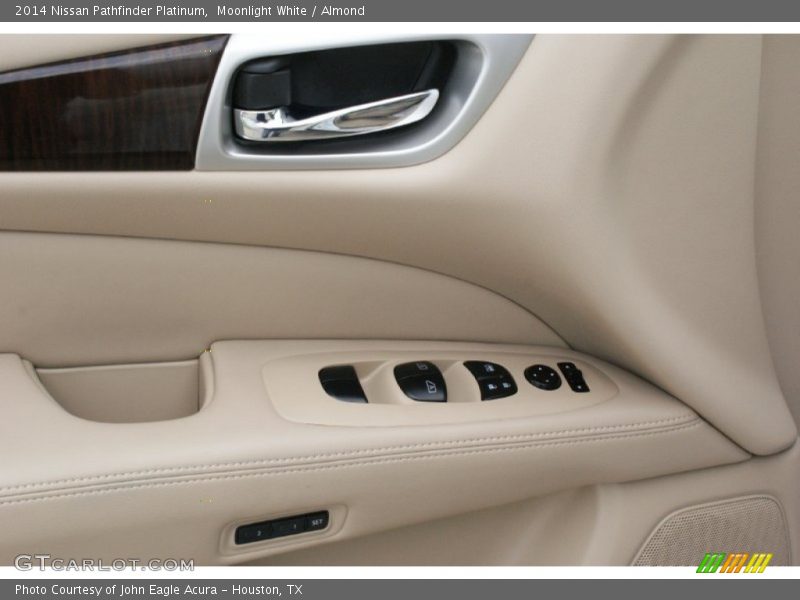 Moonlight White / Almond 2014 Nissan Pathfinder Platinum