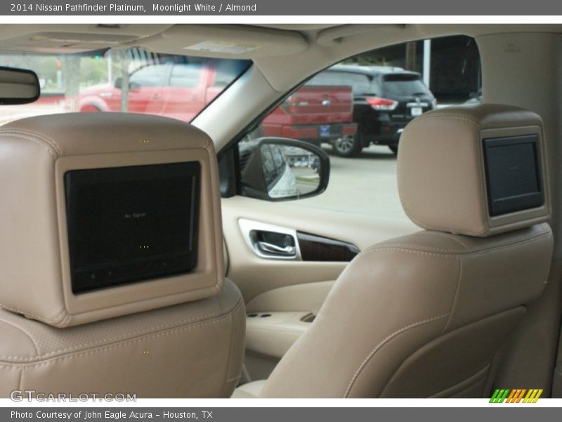 Moonlight White / Almond 2014 Nissan Pathfinder Platinum