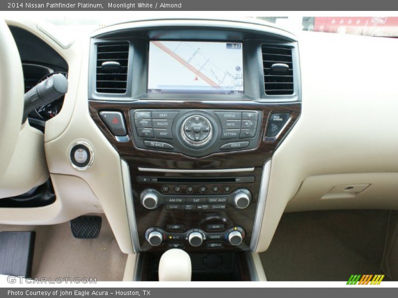 Moonlight White / Almond 2014 Nissan Pathfinder Platinum