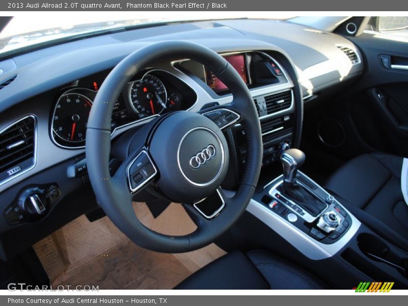 Dashboard of 2013 Allroad 2.0T quattro Avant