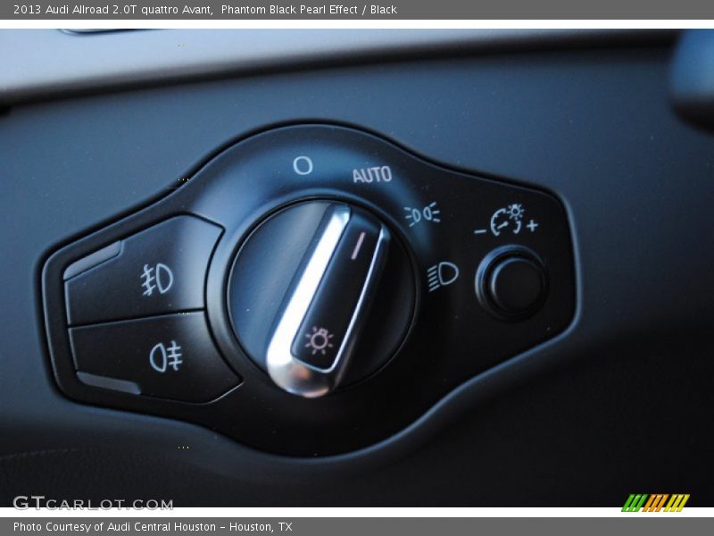 Controls of 2013 Allroad 2.0T quattro Avant
