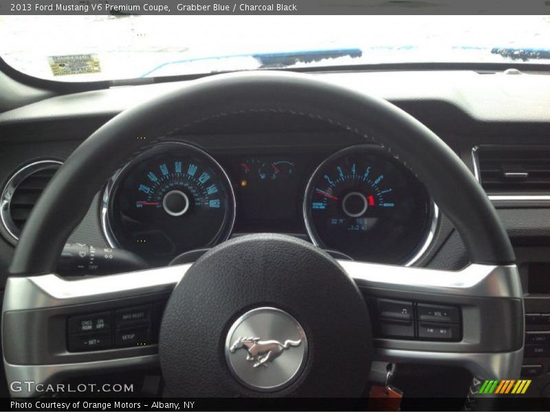 Grabber Blue / Charcoal Black 2013 Ford Mustang V6 Premium Coupe