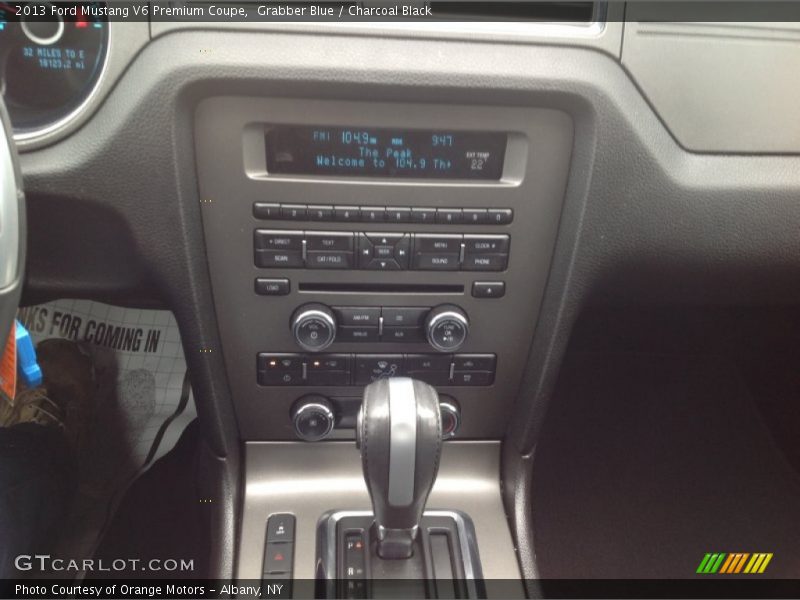 Grabber Blue / Charcoal Black 2013 Ford Mustang V6 Premium Coupe