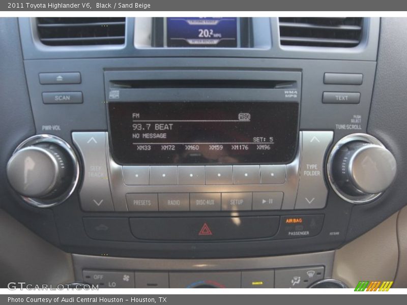 Black / Sand Beige 2011 Toyota Highlander V6