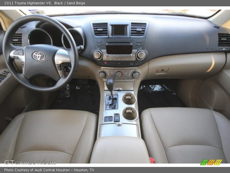 Black / Sand Beige 2011 Toyota Highlander V6