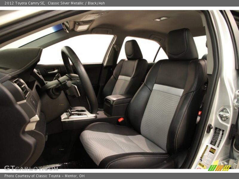 Classic Silver Metallic / Black/Ash 2012 Toyota Camry SE