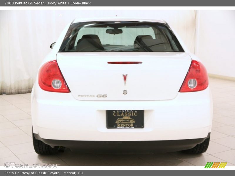 Ivory White / Ebony Black 2008 Pontiac G6 Sedan