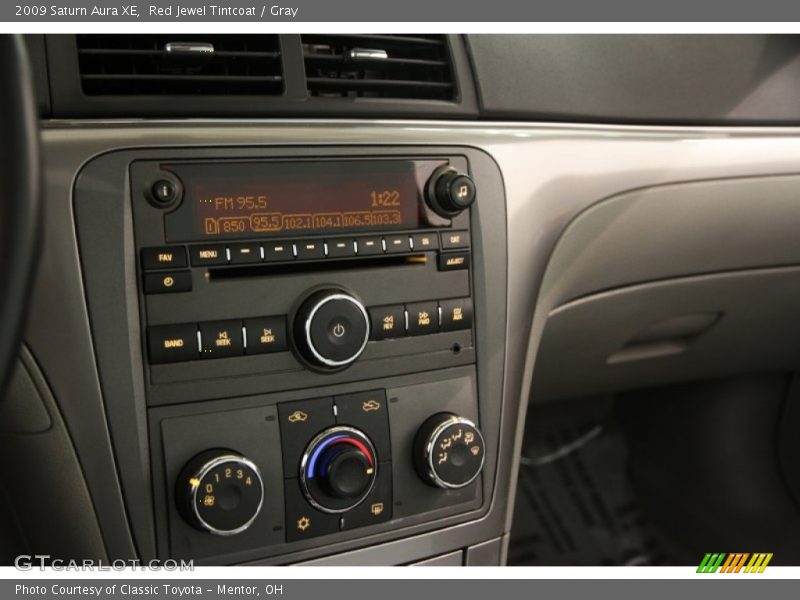 Red Jewel Tintcoat / Gray 2009 Saturn Aura XE