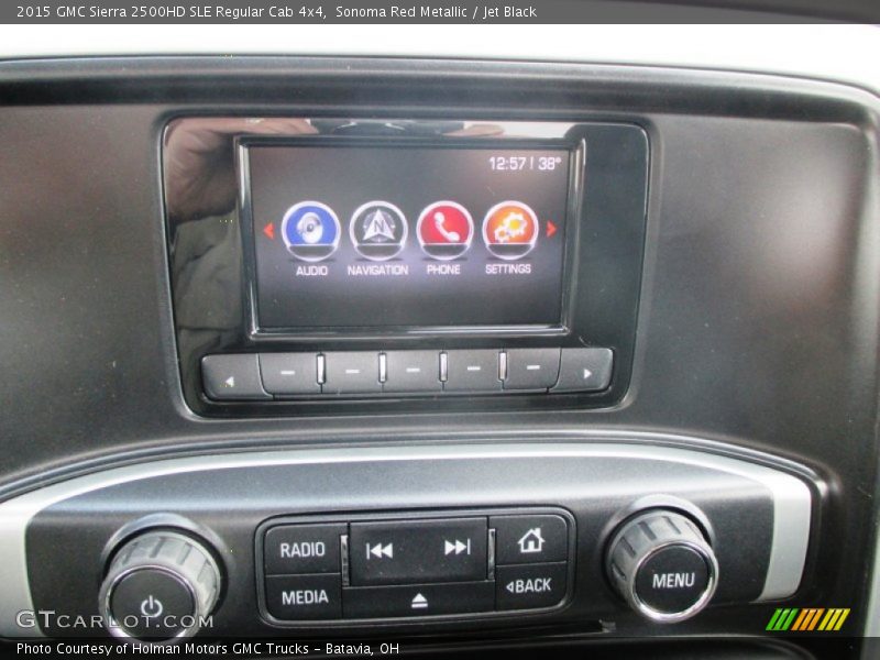 Controls of 2015 Sierra 2500HD SLE Regular Cab 4x4