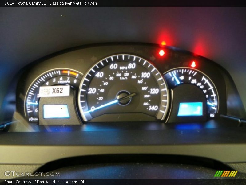 Classic Silver Metallic / Ash 2014 Toyota Camry LE