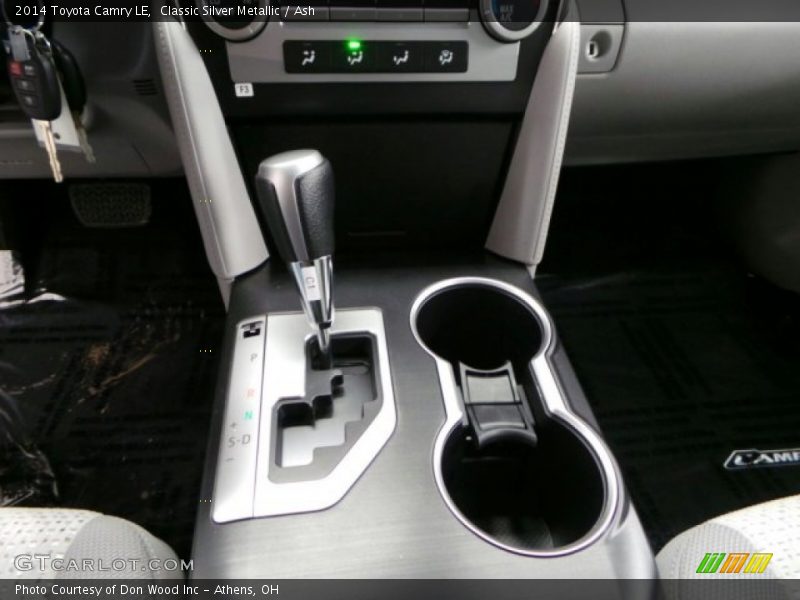 Classic Silver Metallic / Ash 2014 Toyota Camry LE