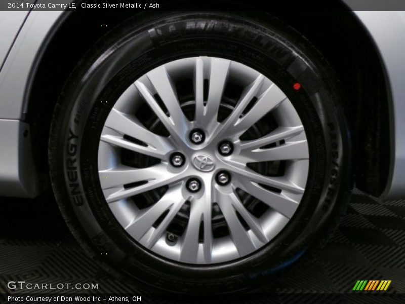 Classic Silver Metallic / Ash 2014 Toyota Camry LE