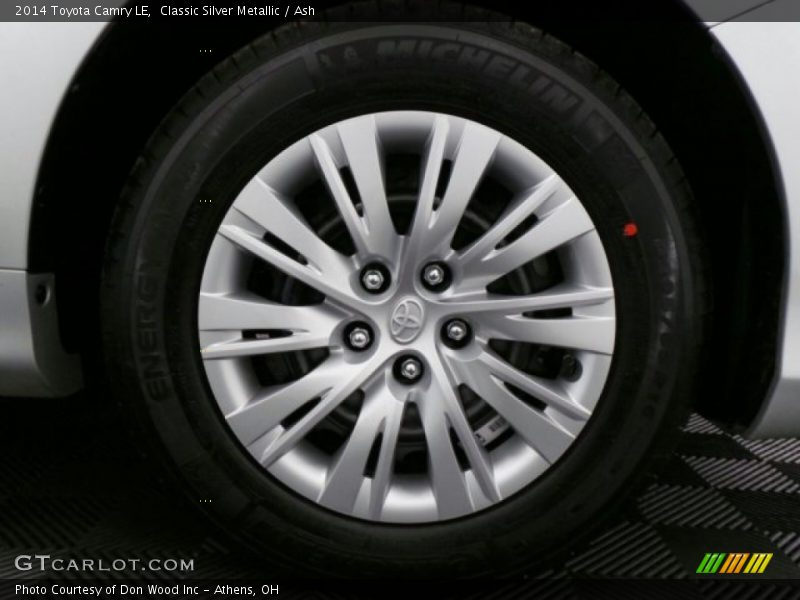 Classic Silver Metallic / Ash 2014 Toyota Camry LE