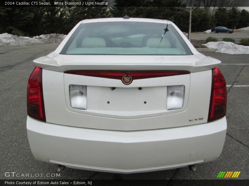 White Diamond / Light Neutral 2004 Cadillac CTS Sedan