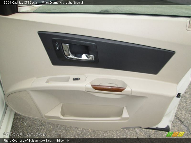 White Diamond / Light Neutral 2004 Cadillac CTS Sedan