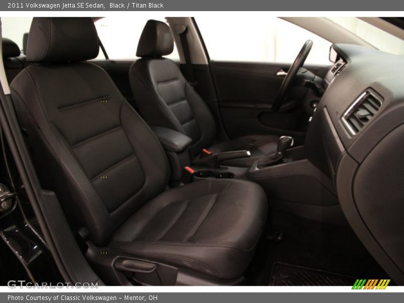 Black / Titan Black 2011 Volkswagen Jetta SE Sedan