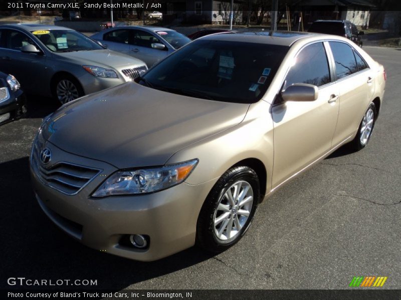 Sandy Beach Metallic / Ash 2011 Toyota Camry XLE