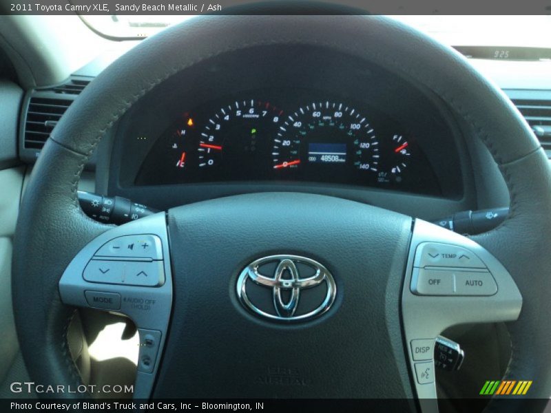 Sandy Beach Metallic / Ash 2011 Toyota Camry XLE