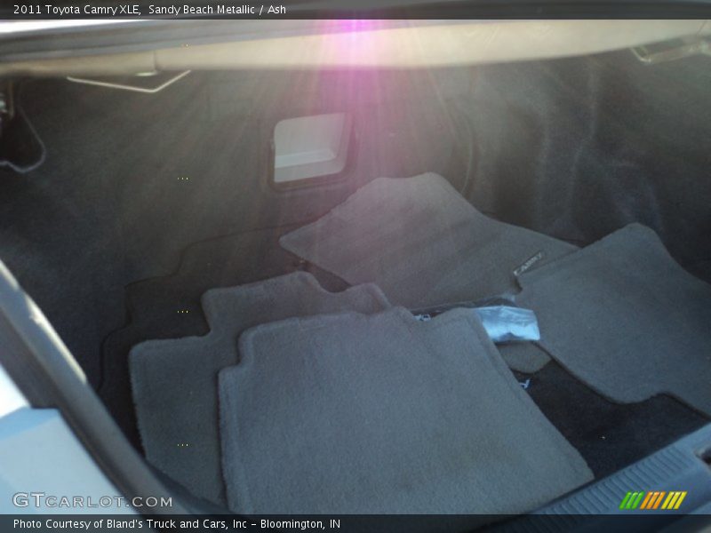 Sandy Beach Metallic / Ash 2011 Toyota Camry XLE
