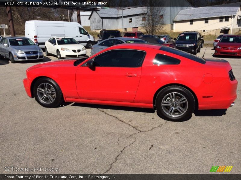 Race Red / Charcoal Black 2013 Ford Mustang V6 Coupe