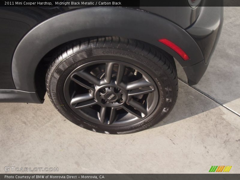 Midnight Black Metallic / Carbon Black 2011 Mini Cooper Hardtop