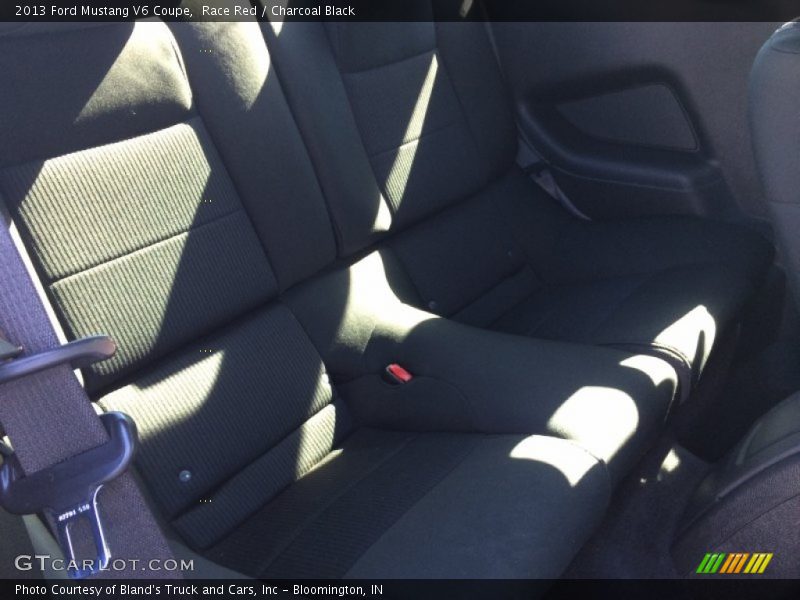 Race Red / Charcoal Black 2013 Ford Mustang V6 Coupe